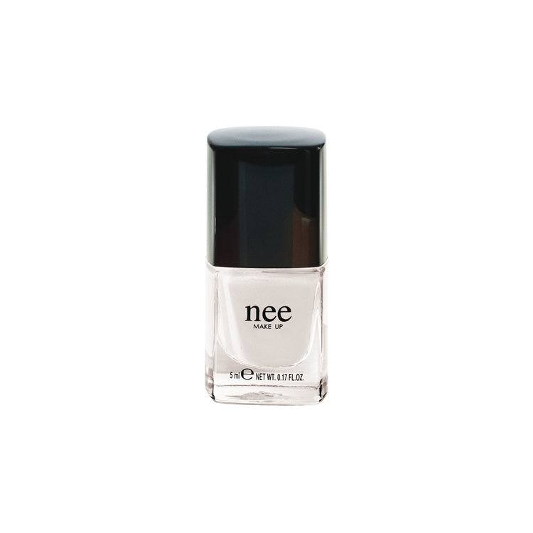 Nail polish Smalto milk shake Nee