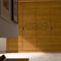 Armadio Portofino 4 ante battente con traforo centrale