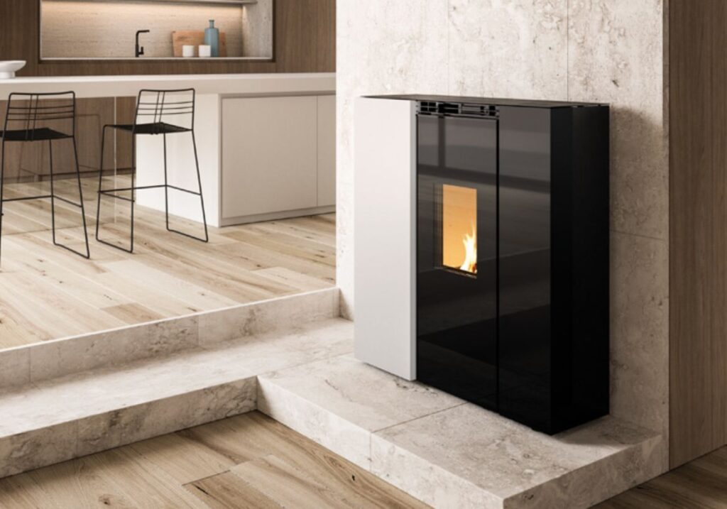 stufa a pellet slim palazzetti tiffany idro ventilata tc