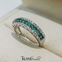 Anello in Oro con Smeraldi e Diamanti