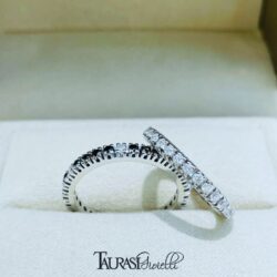 Anelli Eternity con Diamanti Neri e Bianchi