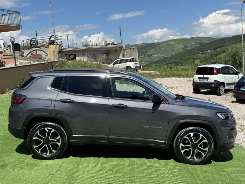 Jeep Compass 1.6 Multijet II 2WD Limited - Image 3