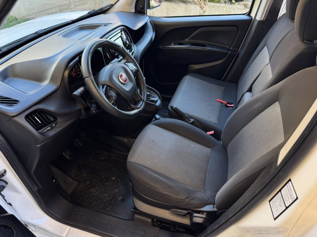Fiat Doblò 1.6 MJT 105CV MAXI SX 3 posti - Image 16