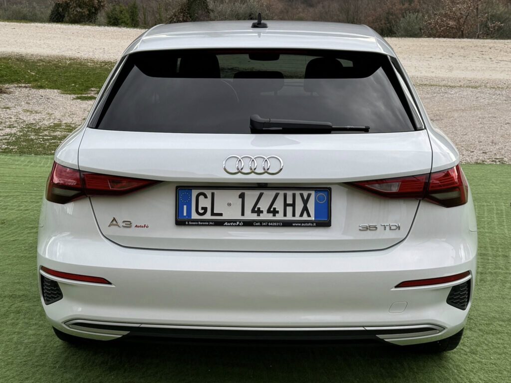 Audi Sportback 35 2.0 tdi Business Advanced s-tronic - Image 8