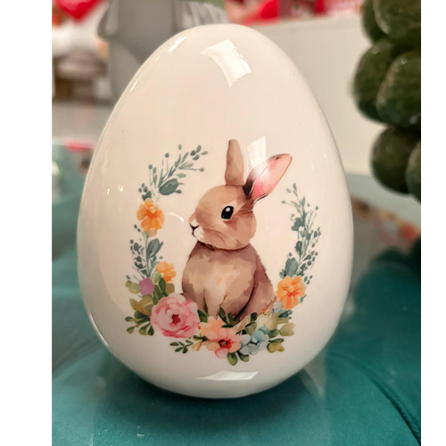 uovo in ceramica decoro coniglio c/rose d 12.5 h 16 cm